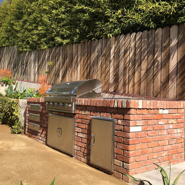 Los Feliz- Brick Outdoor Kitchen