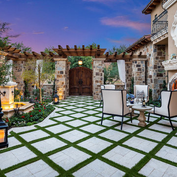 Luxury Courtyards by Fratantoni Interior Designers!