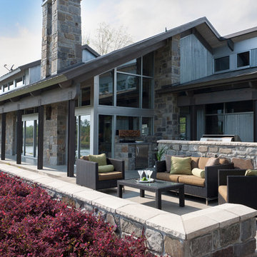 Luxury Lakehouse
