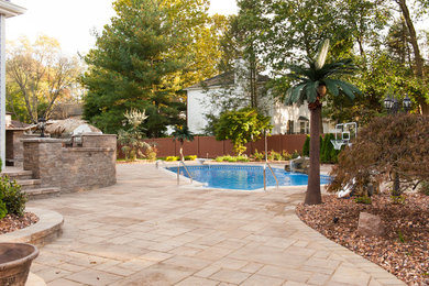 Inspiration for a timeless patio remodel in New York