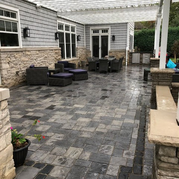 Medinah, IL. Outdoor Patio and Kitchen Space