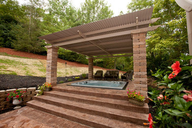 Inspiration for a transitional patio remodel in Cincinnati