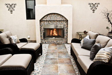 Example of a mountain style patio design in San Diego