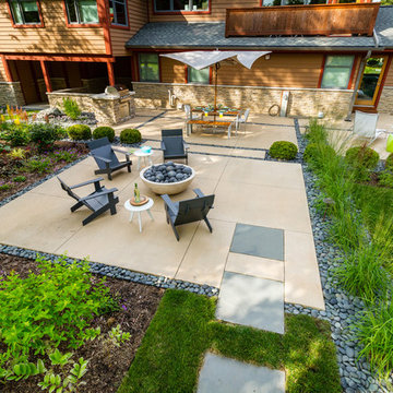 Mid century Vibe Fire Pit Patio - Bayside