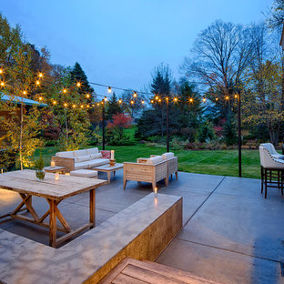 Example of a trendy patio design in Minneapolis