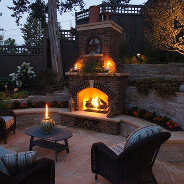 Minneapolis Outdoor Fireplace & Pool