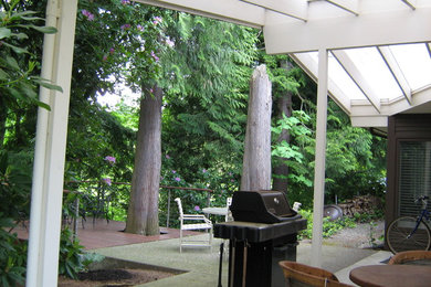Example of a trendy patio design in Seattle