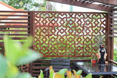 Mixed Privacy Screens - Timber and Steel