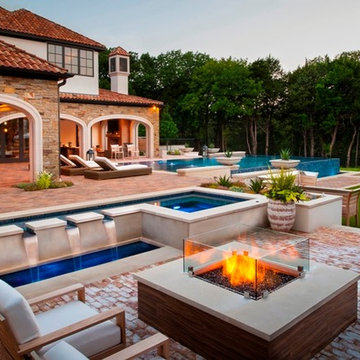 Modern Backyard Retreat