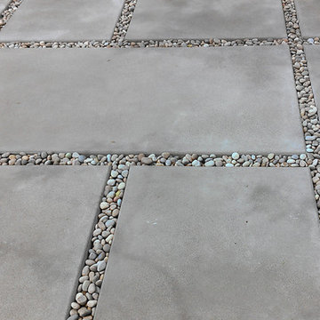Modern Concrete Patio