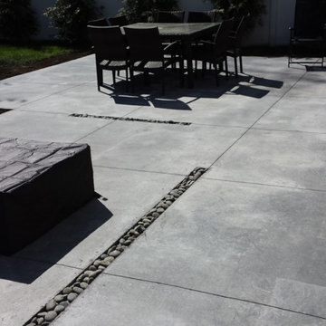 Modern concrete patio Long Island