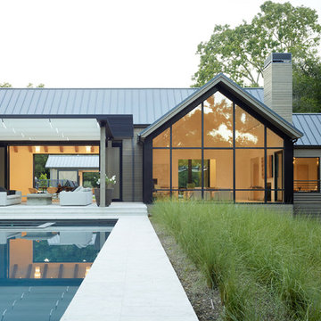 MODERN FARMHOUSE