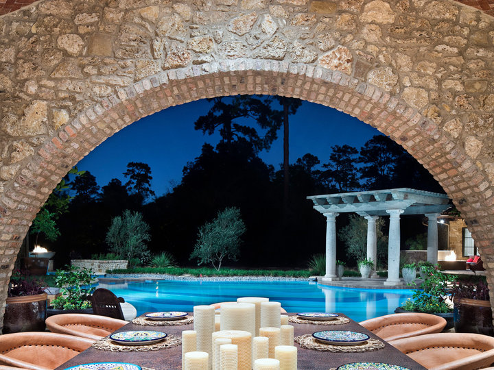 Mediterranean Patio - Patio