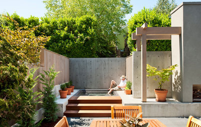 Courtyard Comforts Make a Seattle Backyard a Joy