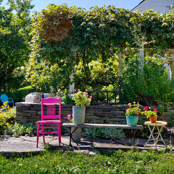 My Houzz: An Antique Cape Cod House Explodes With Color