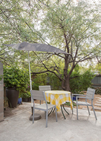 Patio by Margot Hartford Photography