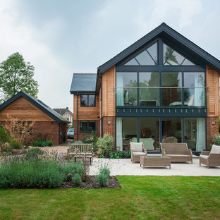 Design ideas for a classic back patio in Berkshire with no cover.