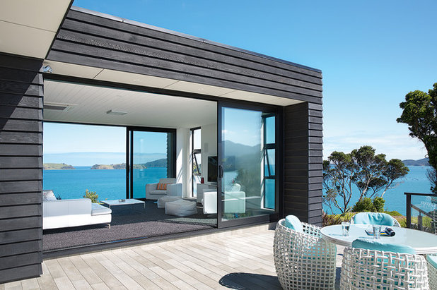 Contemporary Patio by Architectural Designers New Zealand