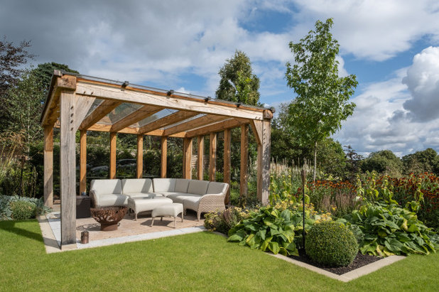 Country Patio by architecture:ab ltd