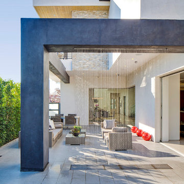 Oakwood: West Hollywood Contemporary New Home