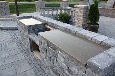 Transitional patio photo in Toronto