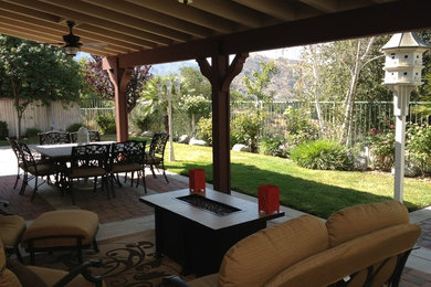 Patio - traditional patio idea in Los Angeles