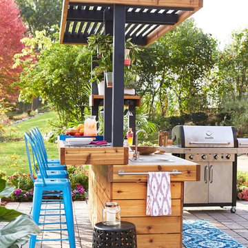 Outdoor Bar and Grill