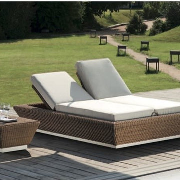 Outdoor Chaise Lounges