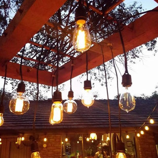 Esempio di un piccolo patio o portico boho chic dietro casa con ghiaia e nessuna copertura
