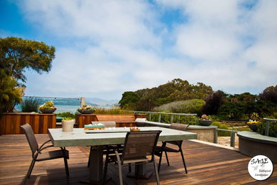 Outdoor Dining with Ocean View