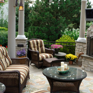 Outdoor entertaining and living space