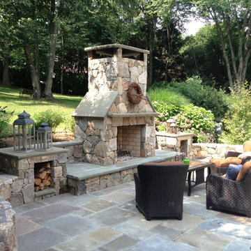 Outdoor entertainment area