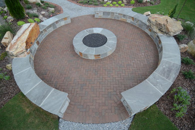 Outdoor Fire Pit Seating Area