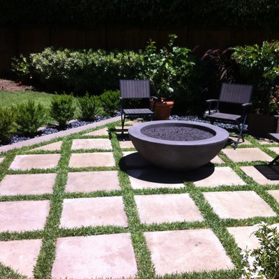 Patio - mid-sized modern backyard concrete paver patio idea in Orange County with a fire pit and no cover