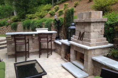 Outdoor Fireplace & Bar with Grill