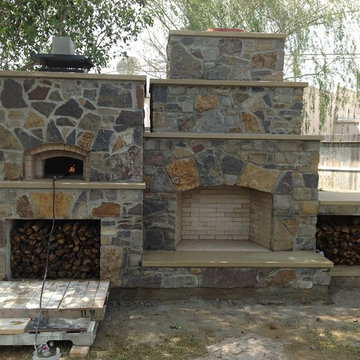 Outdoor Fireplace and Oven
