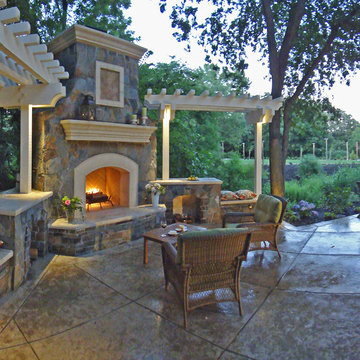 Outdoor Fireplace and seat walls