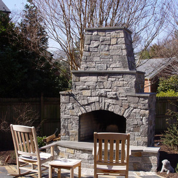Outdoor fireplaces/ firepits
