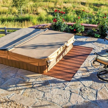 Outdoor Fun: Sports Courts, Hot Tubs & More