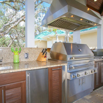 Outdoor Kitchen and Living Space in Alva, Florida