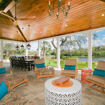 Outdoor Kitchen and Living Space in Alva, Florida