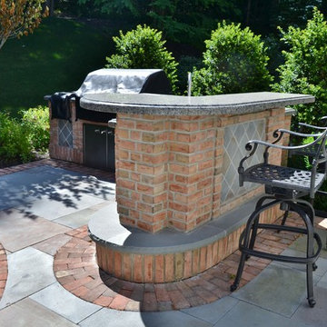 Outdoor Kitchen and Patio Design