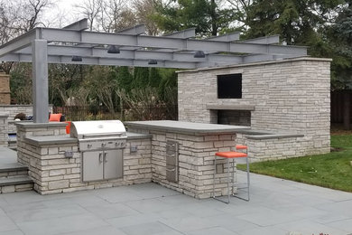 Outdoor Kitchen and Relaxing Water Feature
