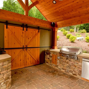 Outdoor Kitchen Bar and Grill