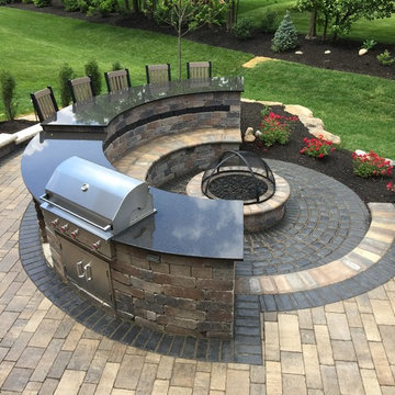 Outdoor Kitchen, Bar and Patio: Fishers, Indiana