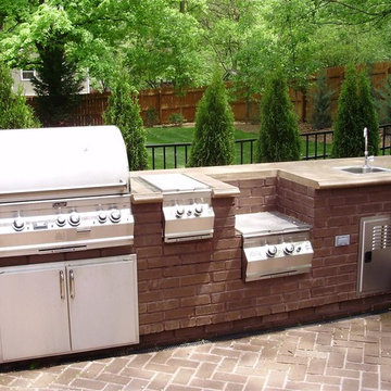 Outdoor Kitchen  by Morcas Corporate