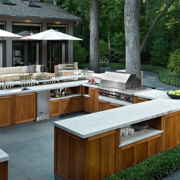 Outdoor Kitchen