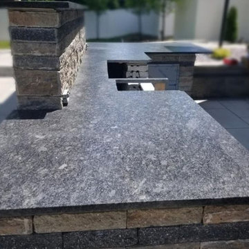 Outdoor Kitchen in Steel Grey Granite - Leathered Finish