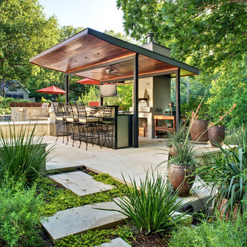 Outdoor Kitchen