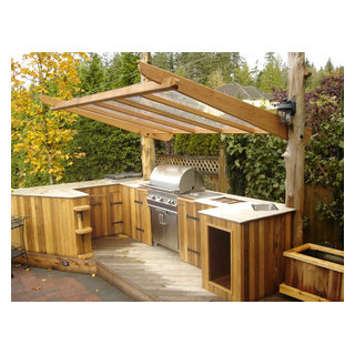 Outdoor Kitchen - Traditional - Patio - Vancouver - by SJ Renovations ...